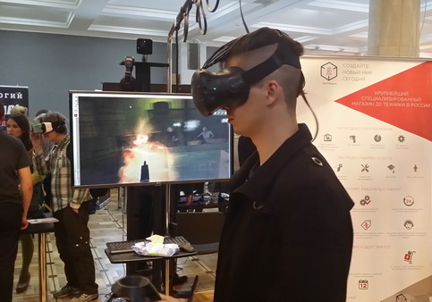 Шлем виртуальной реальности HTC Vive